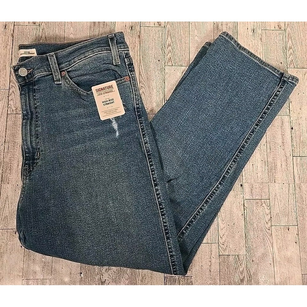 Levi Signature Jeans 18 W34 Heritage High Rise Straight Destructed Womens NEW